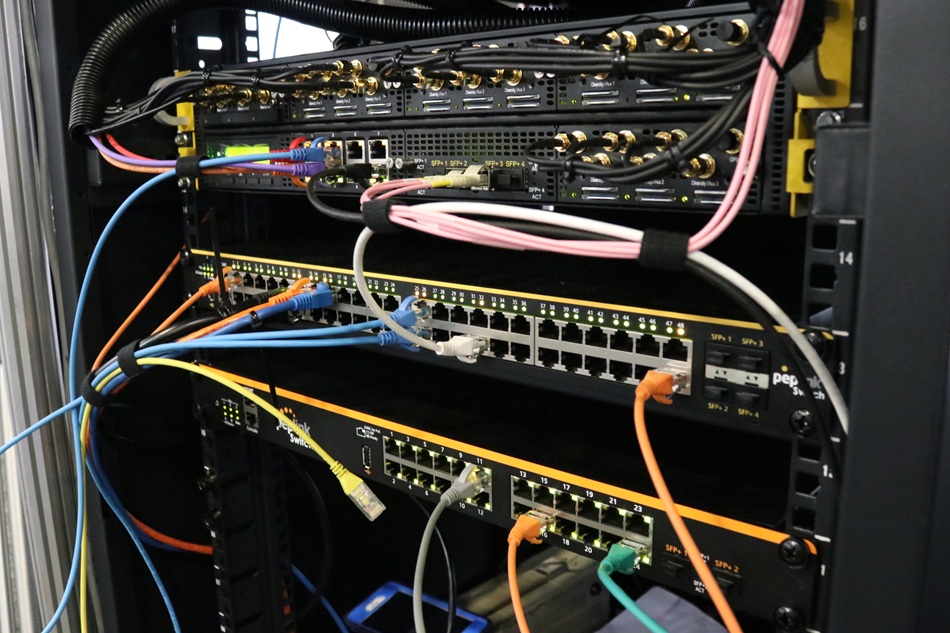 Peplink EPX (11)