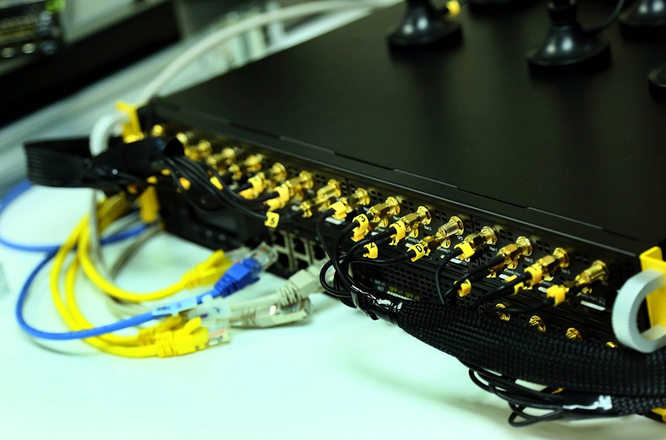 Peplink EPX (7)