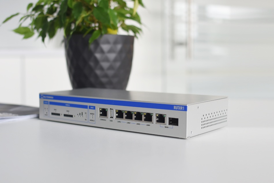 Giải pháp router doanh nghiệp với cổng SFP – Đảm bảo kết nối không gián đoạn (3)